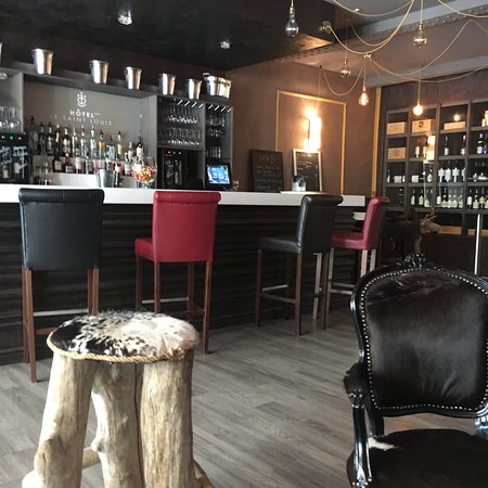 eingang hotel saint louise