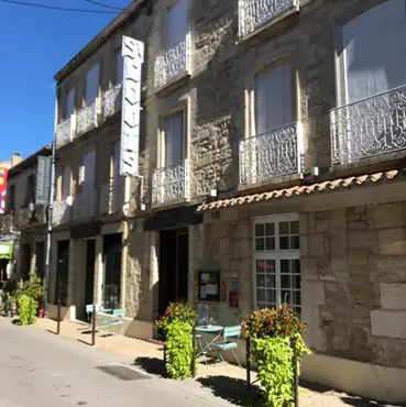 Hôtels à Aigues-Mortes